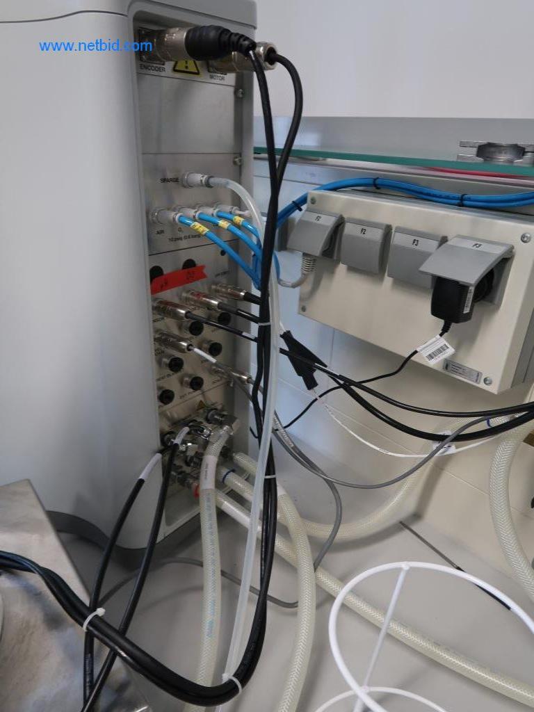 Büro- und Labormöbel, Laborgeräte und Laborausstattung-4