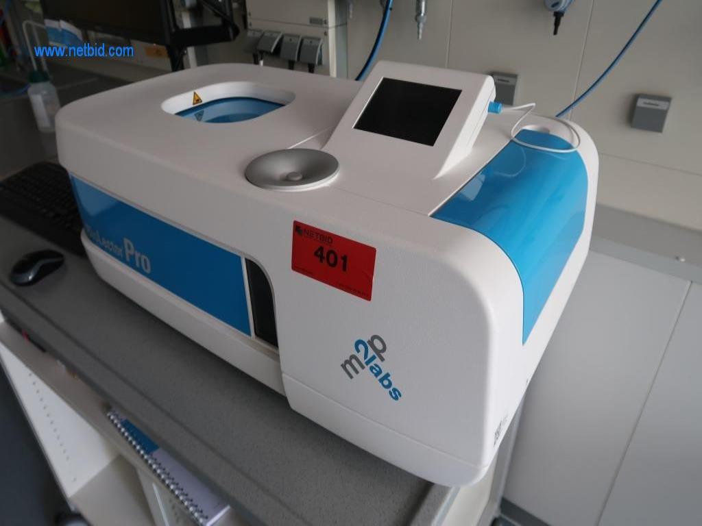 Büro- und Labormöbel, Laborgeräte und Laborausstattung-2