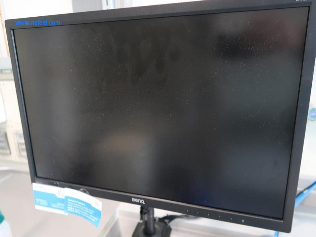 Büro- und Labormöbel, Laborgeräte und Laborausstattung-7