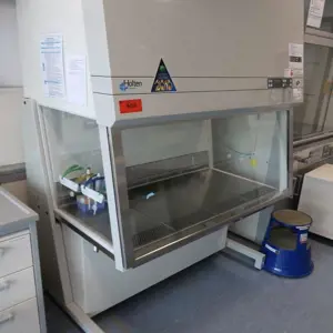 Laboratory fume cupboard - release only after professional cleaning Holten MS2010