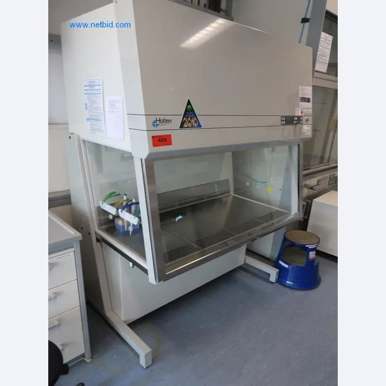 Mobiliário de escritório e de laboratório, material de laboratório e equipamento de laboratório-1