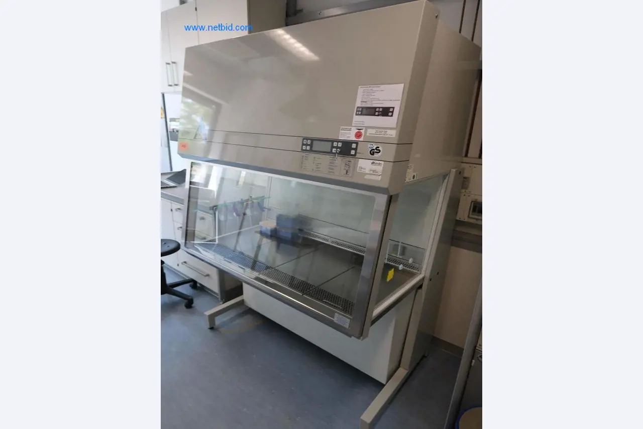 Mobiliário de escritório e de laboratório, material de laboratório e equipamento de laboratório-2