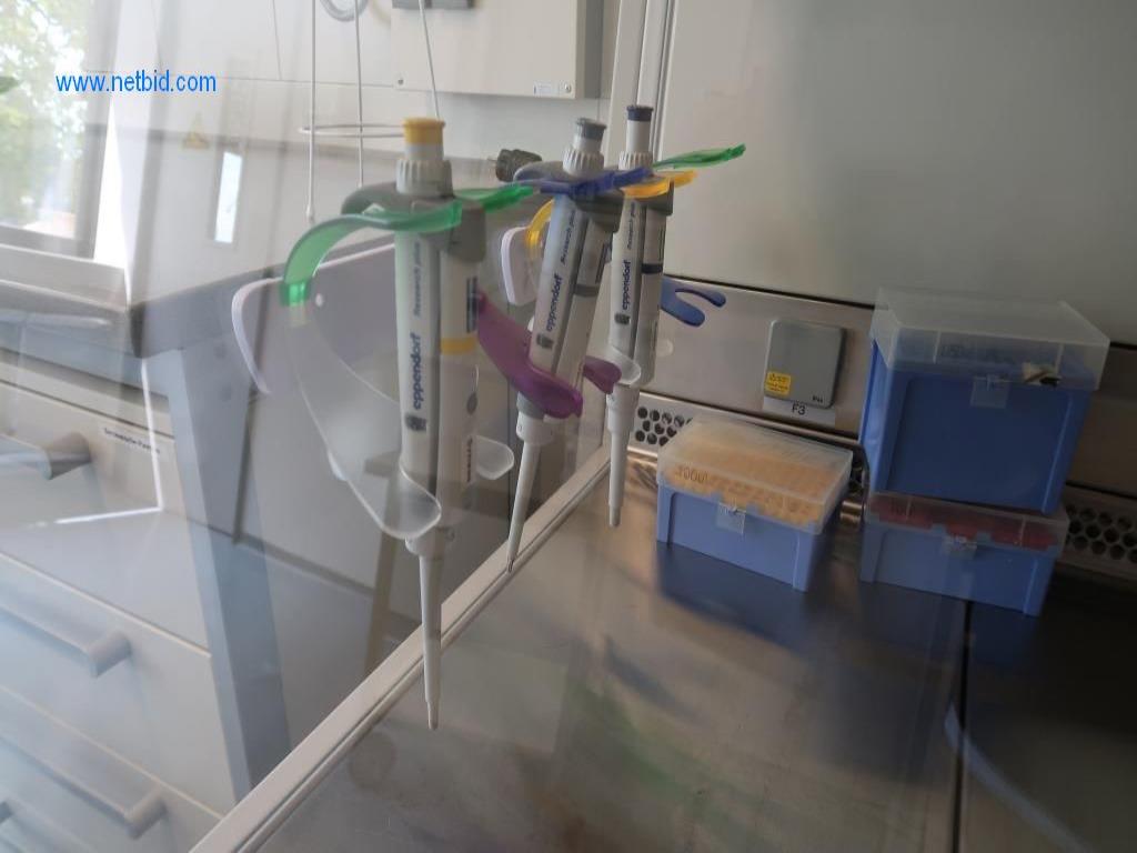 Mobiliario de oficina y laboratorio, material de laboratorio y equipo de laboratorio-4