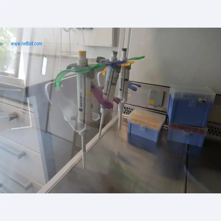 Mobiliário de escritório e de laboratório, material de laboratório e equipamento de laboratório-4