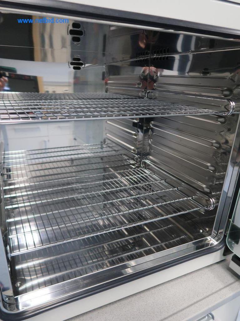 Büro- und Labormöbel, Laborgeräte und Laborausstattung-2