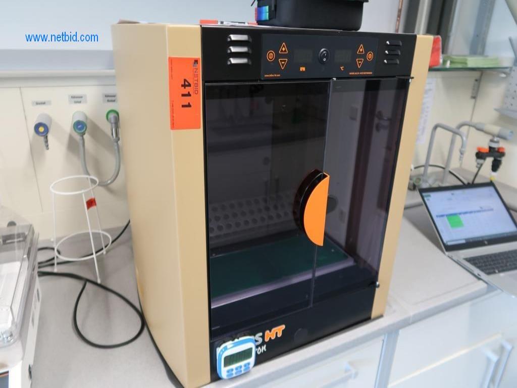 Büro- und Labormöbel, Laborgeräte und Laborausstattung-3