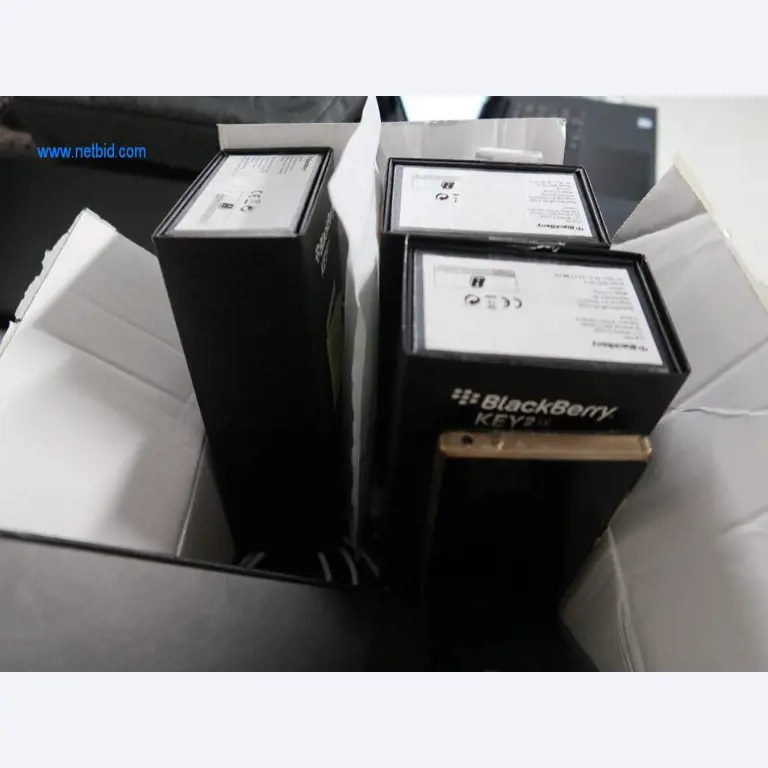 Office and laboratory furniture, laboratory devices and equipment-3