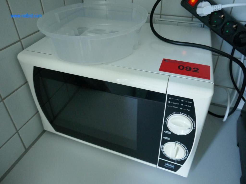 Kancelářský a laboratorní nábytek, laboratorní vybavení a laboratorní zařízení-1