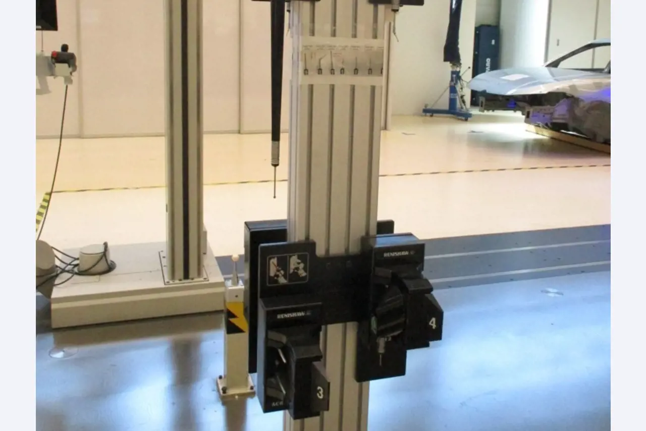 Measuring stands for coordinate measuring machines-4