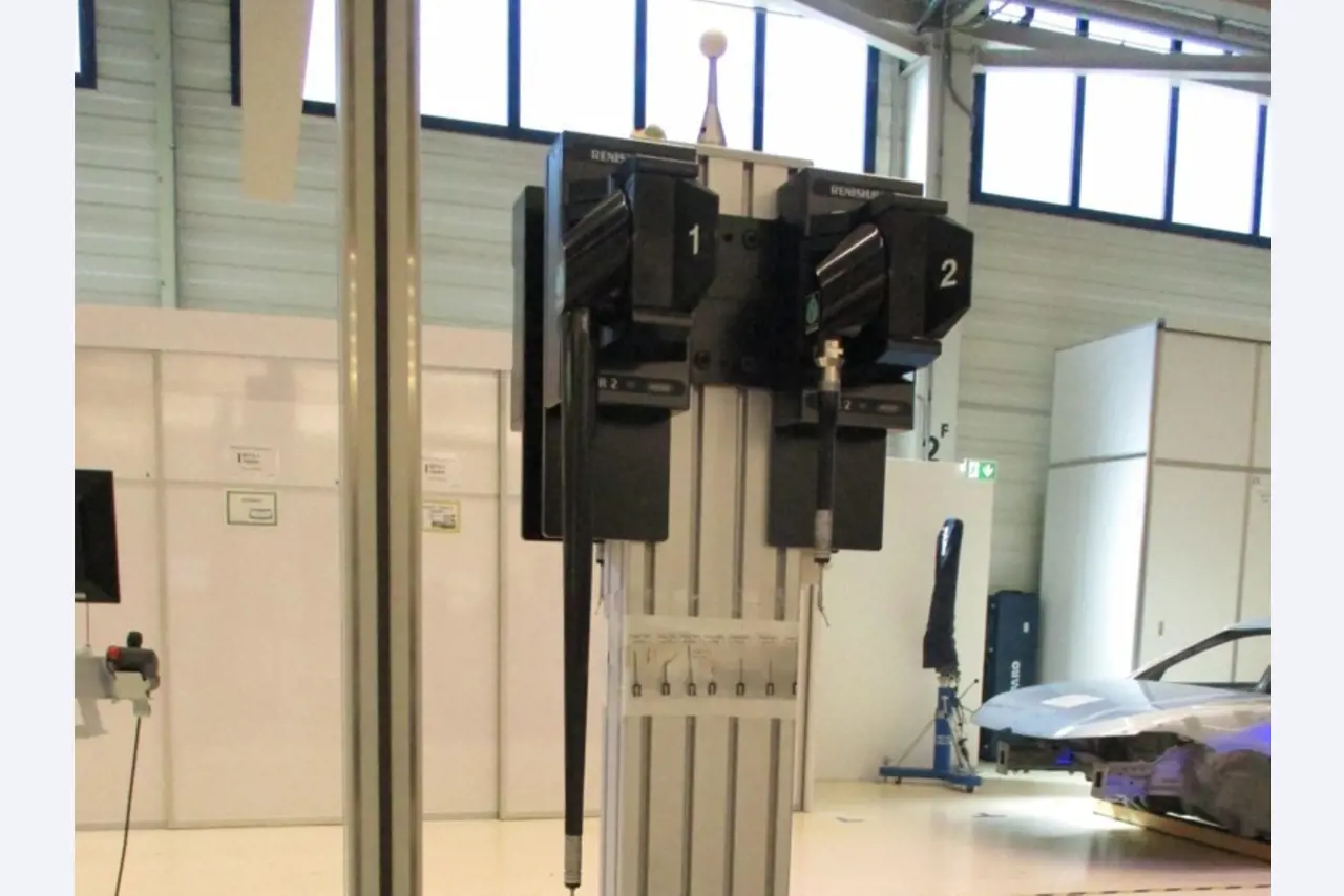 Measuring stands for coordinate measuring machines-3