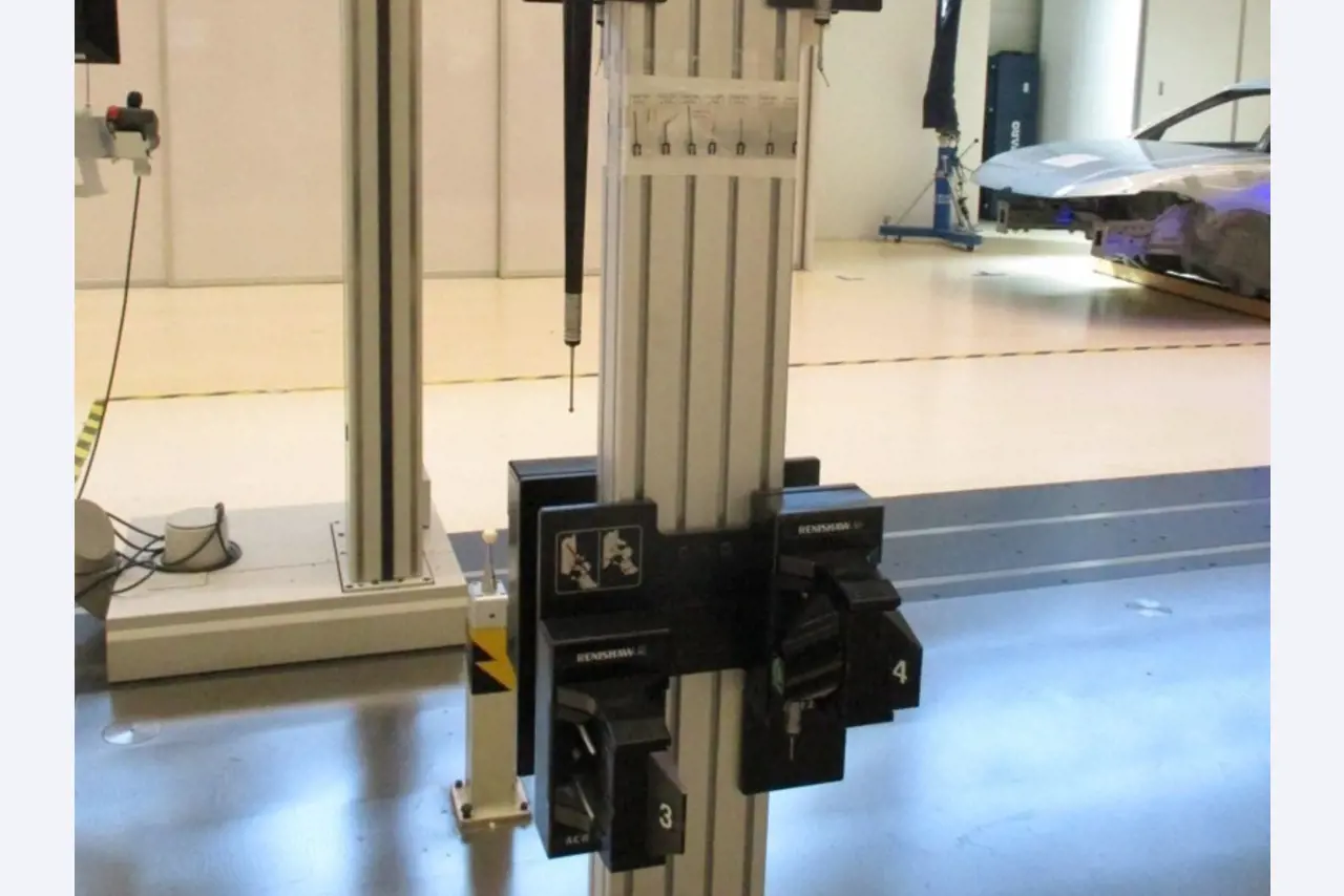 Measuring stands for coordinate measuring machines-4