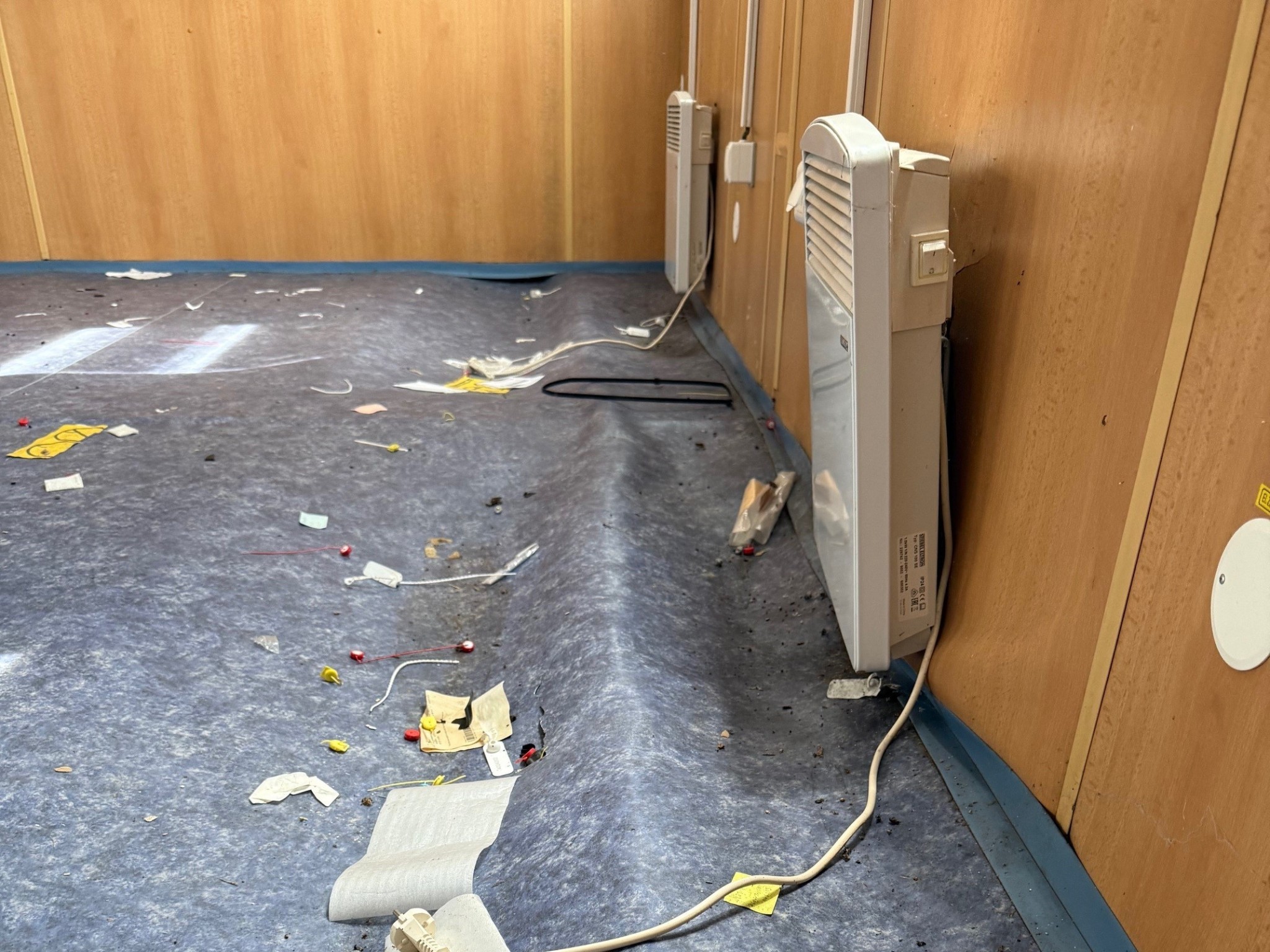 Containers/office cells-5