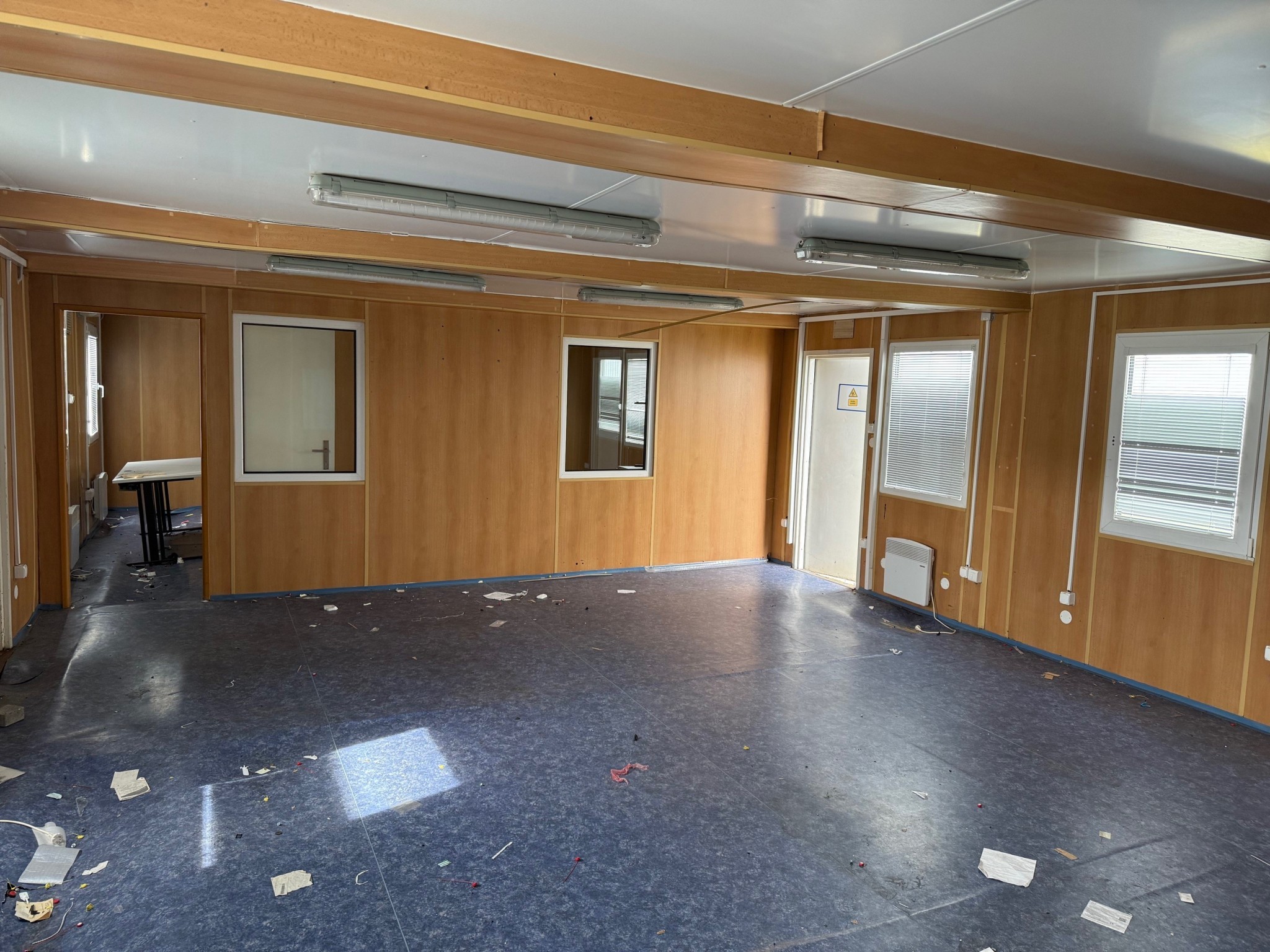 Containers/office cells-7