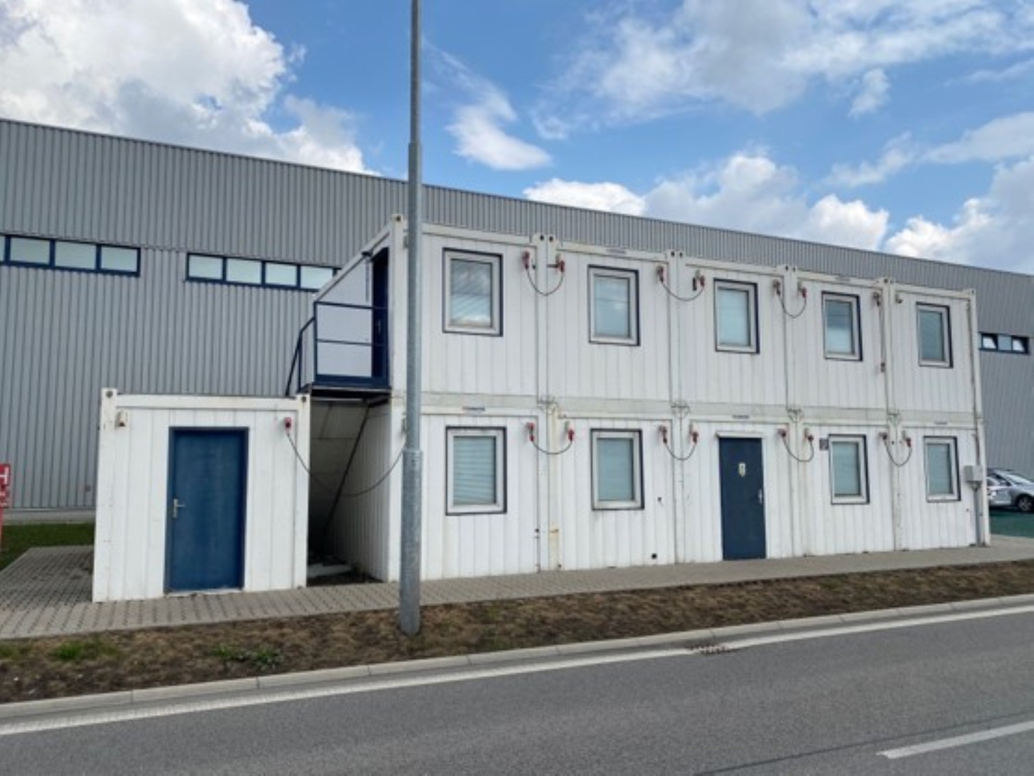 Containers/office cells-1