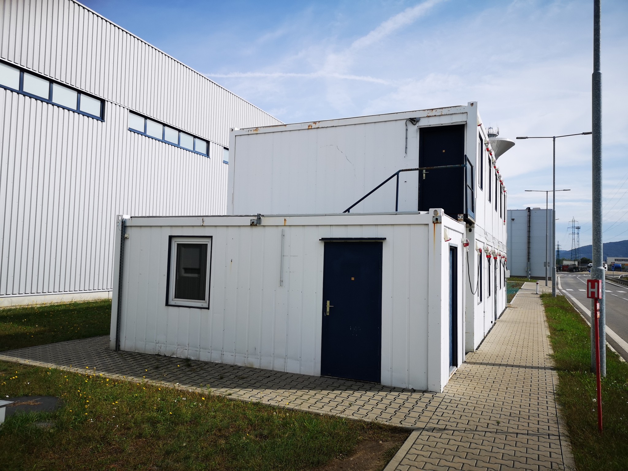 Containers/office cells-2