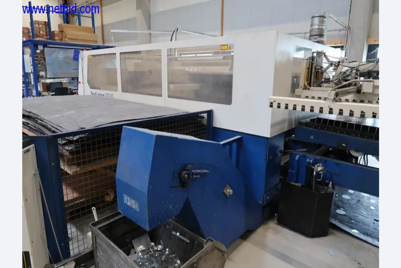 Stroji pri Exklusiv Hauben Gutmann GmbH-1