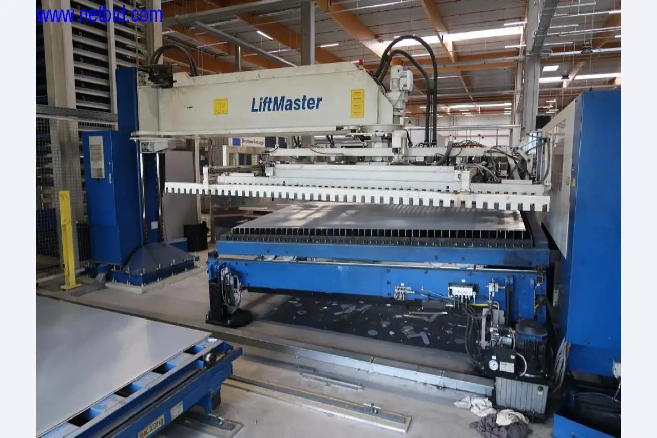 Stroji pri Exklusiv Hauben Gutmann GmbH-3