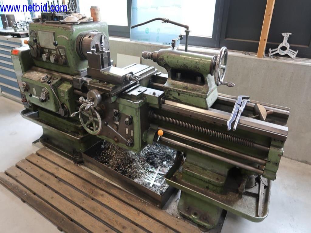 Stroje u společnosti Exklusiv Hauben Gutmann GmbH-3