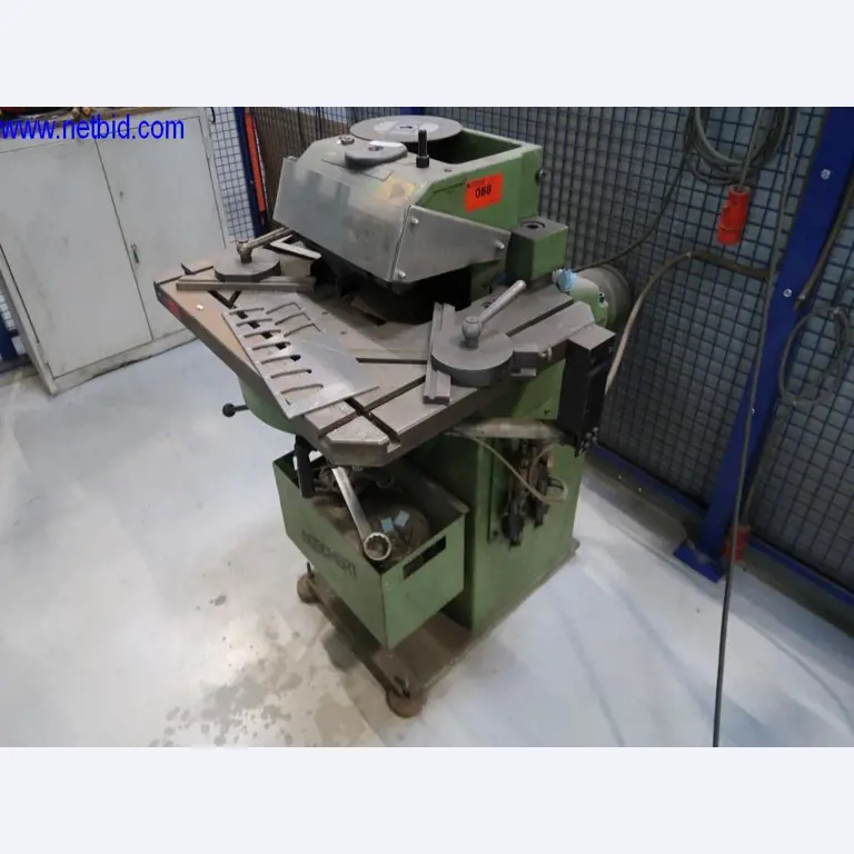 Maschinenpark der Exklusiv Hauben Gutmann GmbH-2