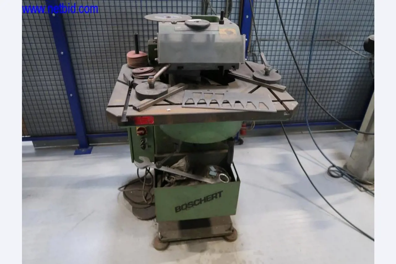 Maschinenpark der Exklusiv Hauben Gutmann GmbH-3