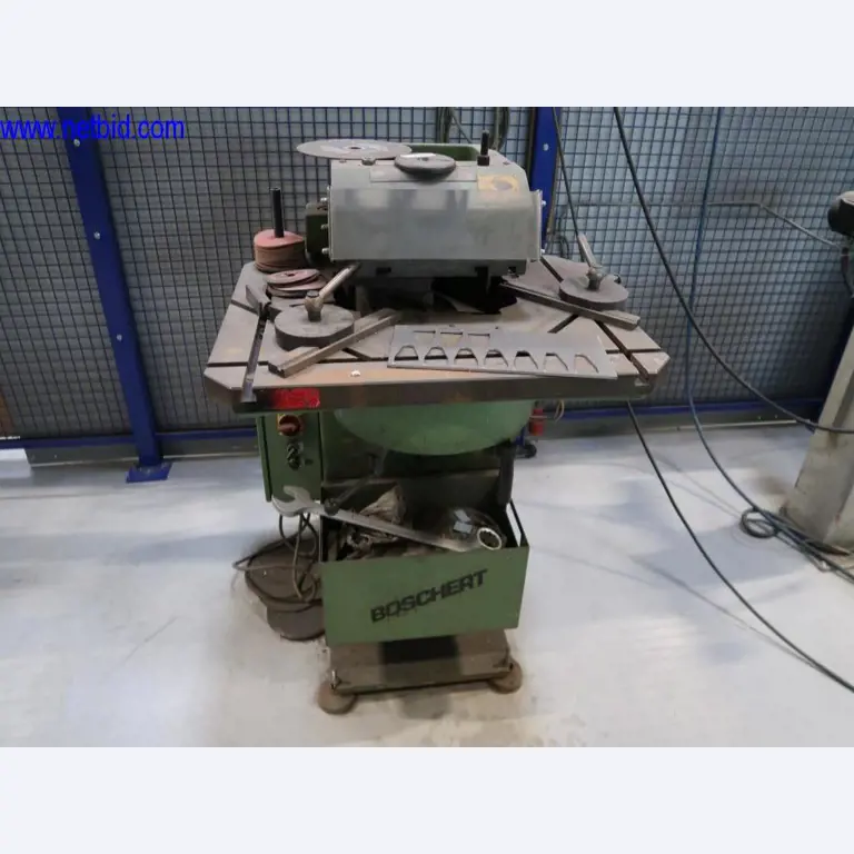 Maschinenpark der Exklusiv Hauben Gutmann GmbH-3