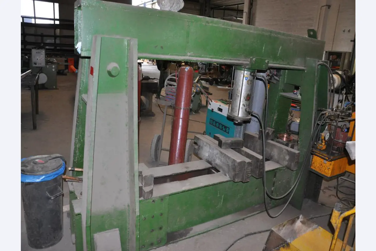 Mechanical/ operational equipment of a building yard-1