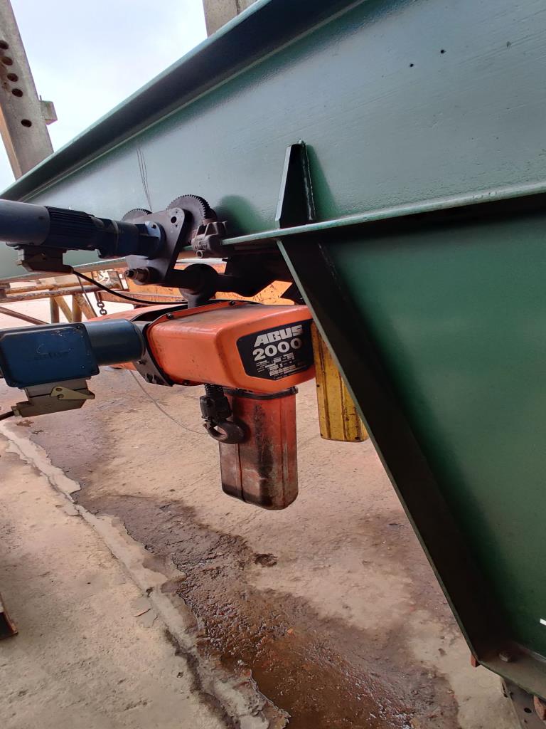 Equipamento mecânico/operacional de um estaleiro-4