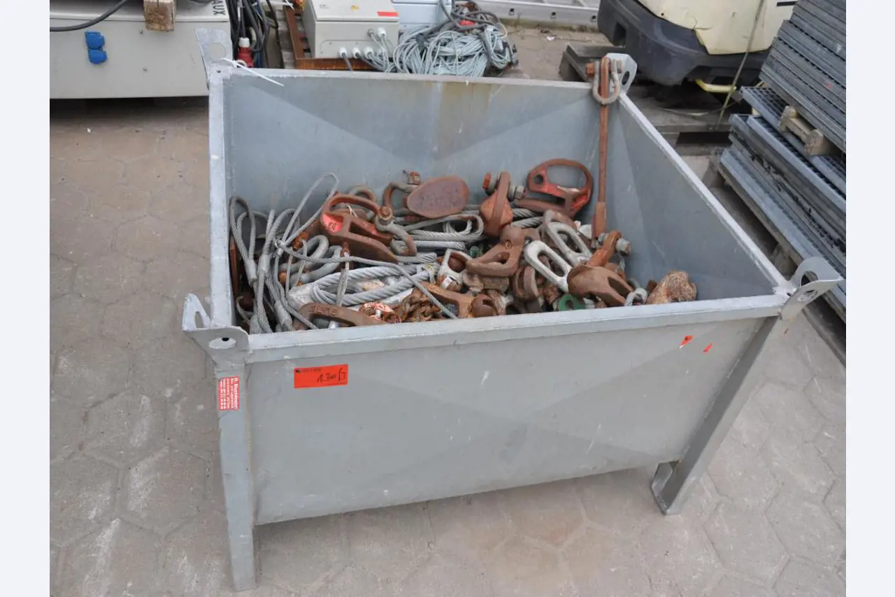 Maschinelle/ Betriebliche Einrichtung eines Bauhofes-1