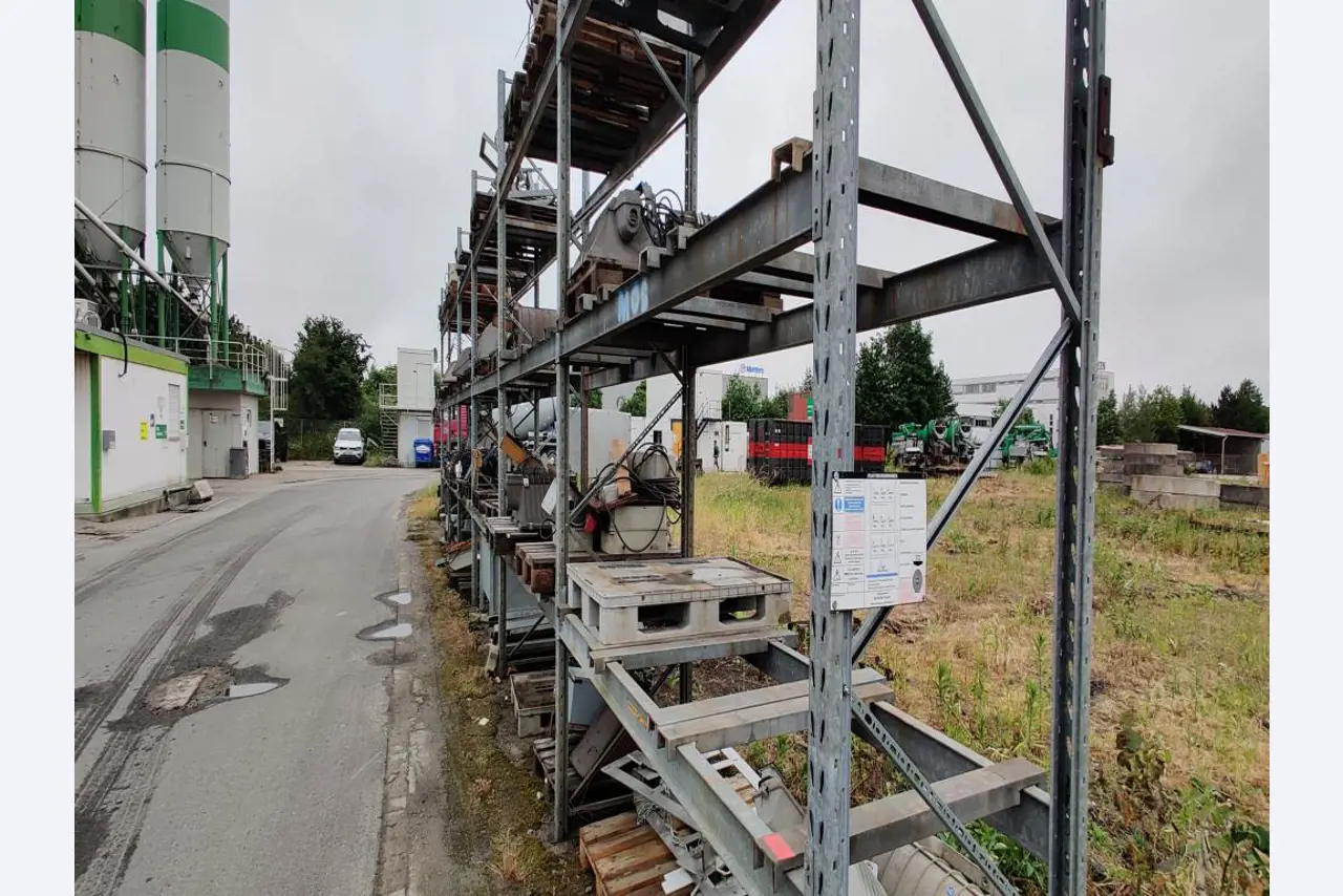 Mechanical/ operational equipment of a building yard-2