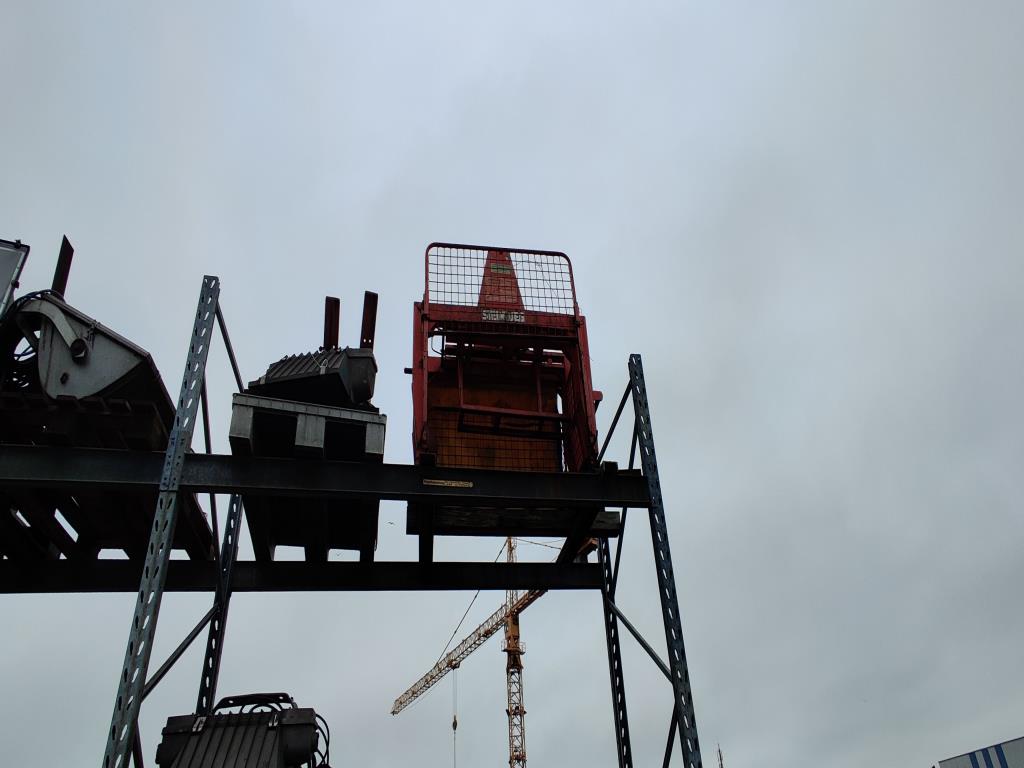 Mechanical/ operational equipment of a building yard-5