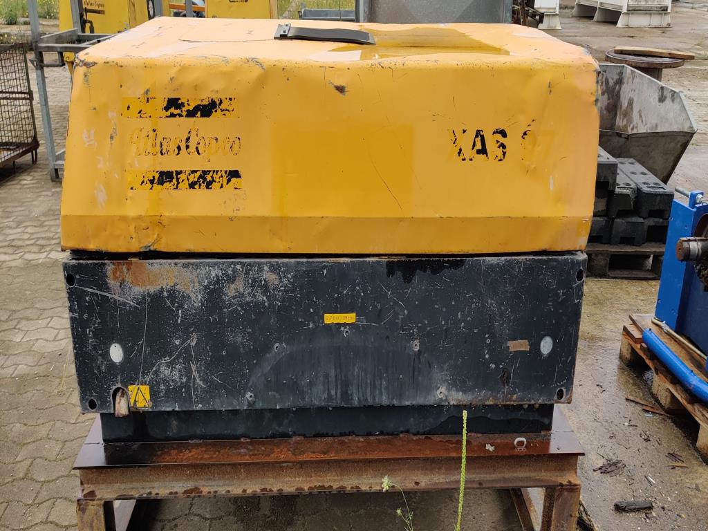 Equipamento mecânico/operacional de um estaleiro-2