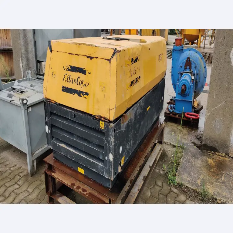 Equipamento mecânico/operacional de um estaleiro-3