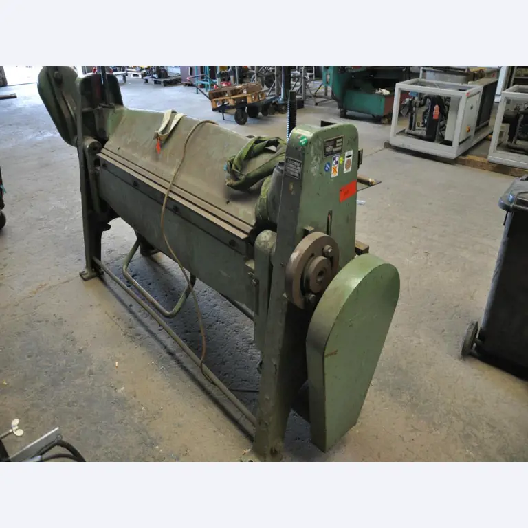 Wyposażenie mechaniczne/operacyjne placu budowy-1