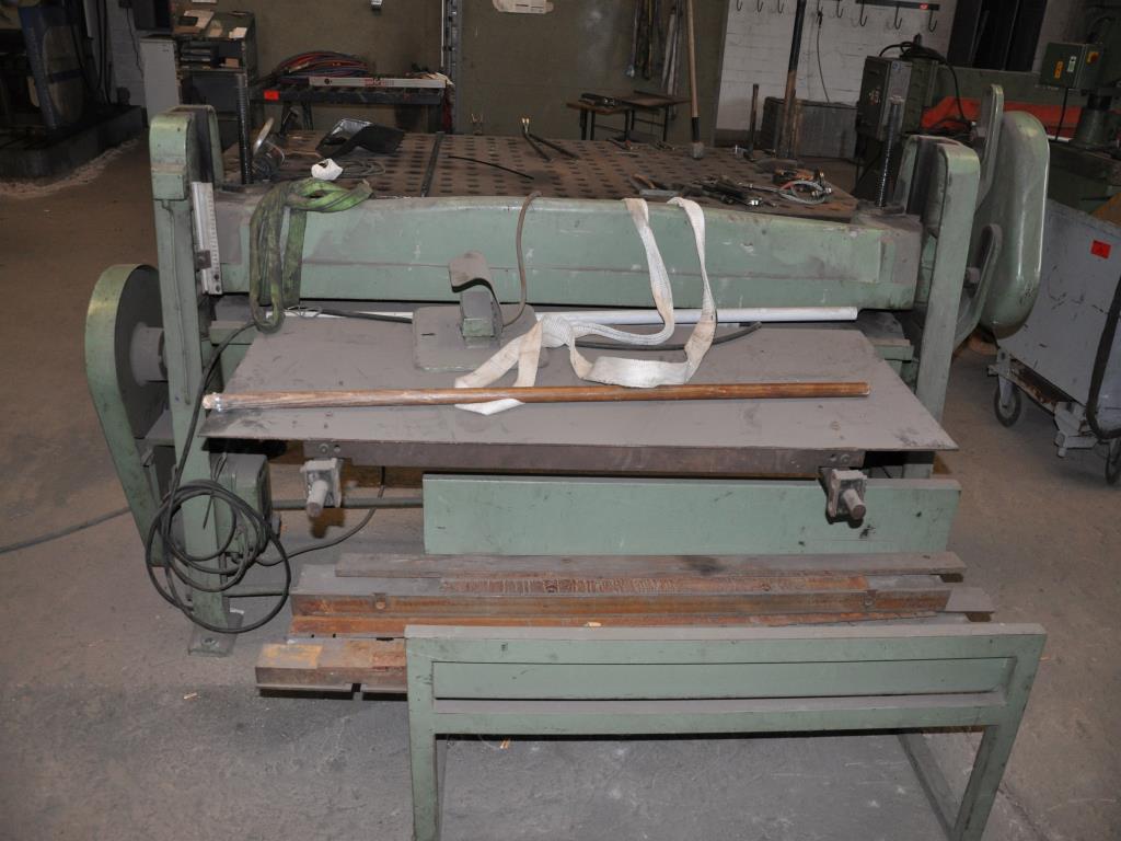 Mechanical/ operational equipment of a building yard-3