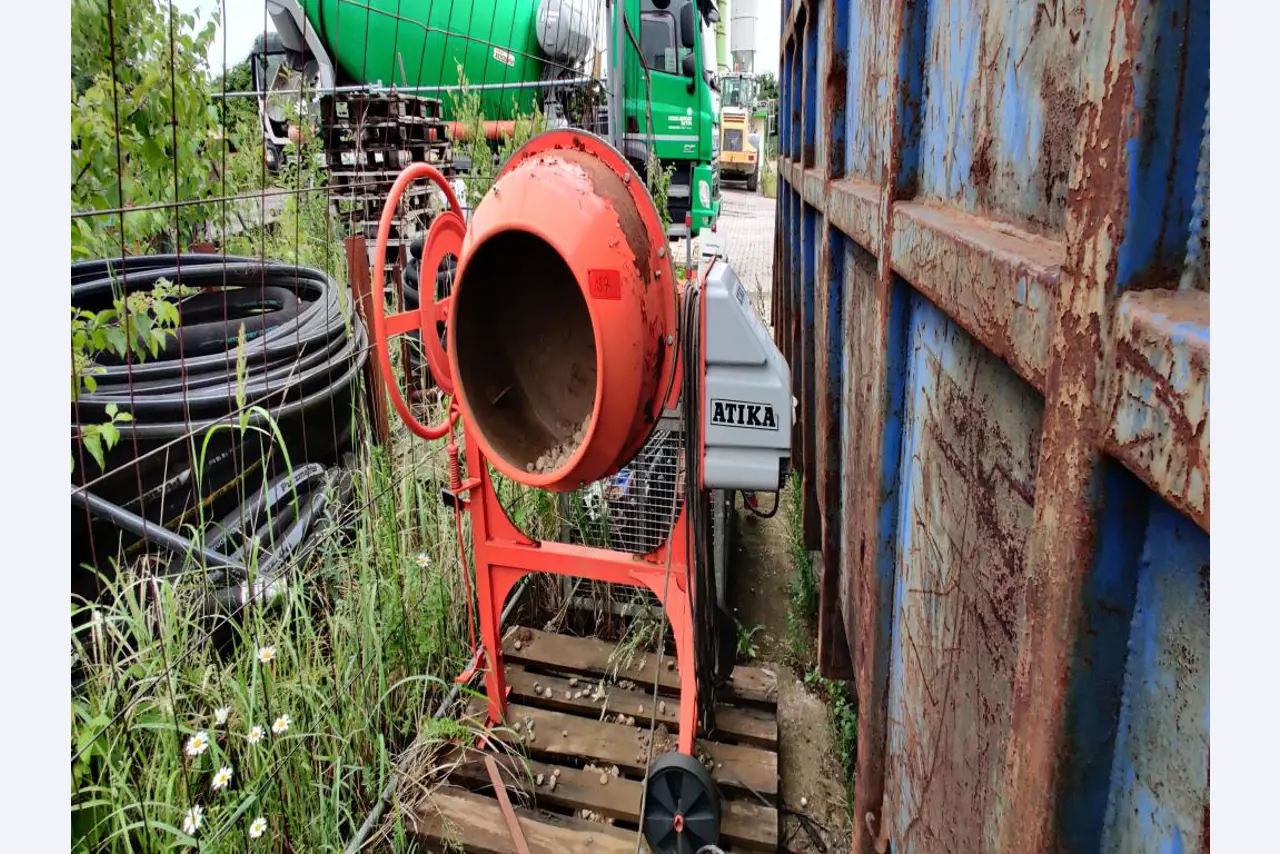 Maschinelle/ Betriebliche Einrichtung eines Bauhofes-1