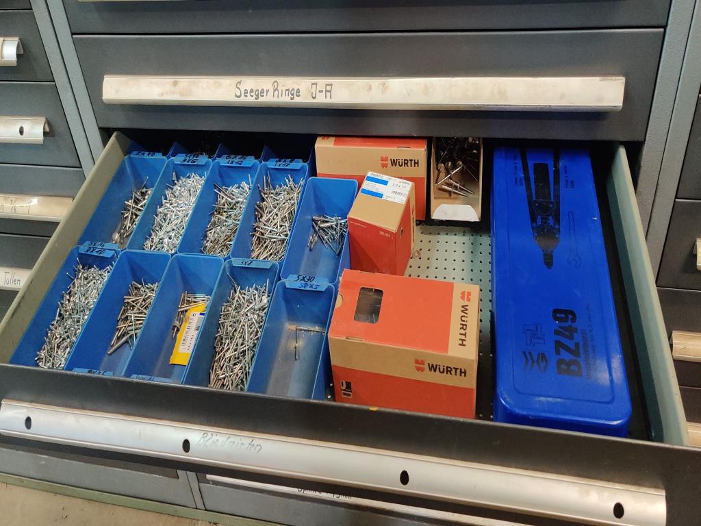 Equipamento mecânico/operacional de um estaleiro-12