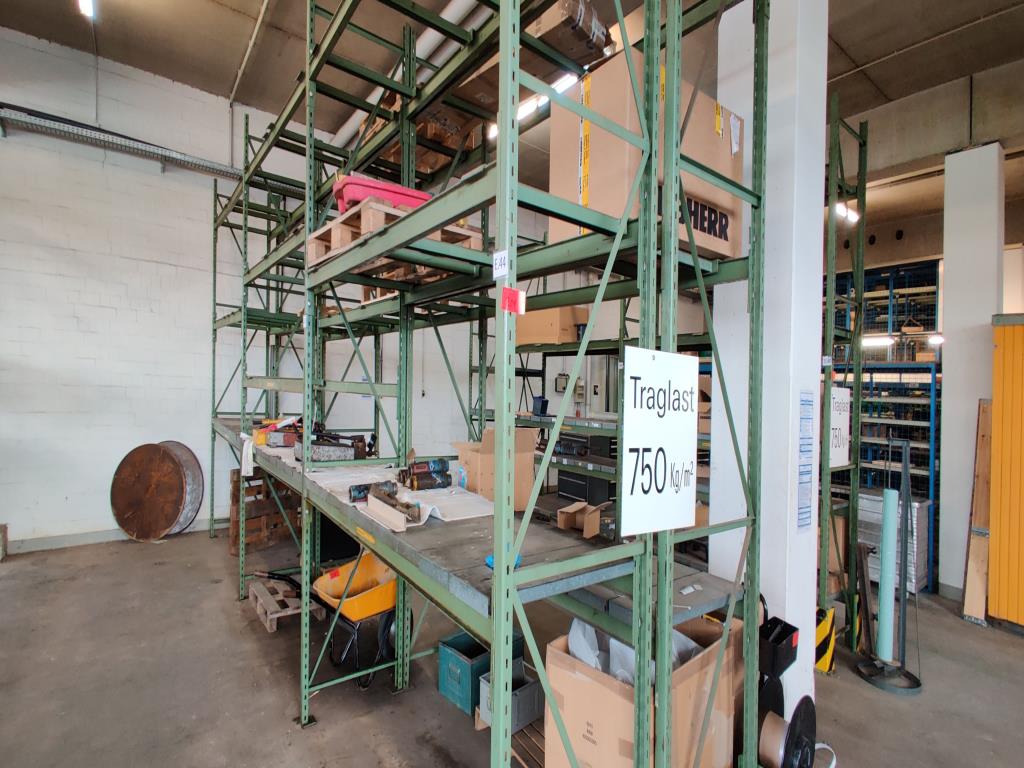 Equipamento mecânico/operacional de um estaleiro-10