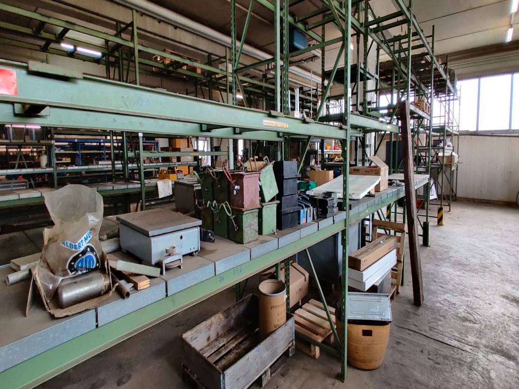 Equipamento mecânico/operacional de um estaleiro-27