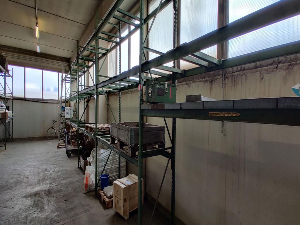 Equipamento mecânico/operacional de um estaleiro-31