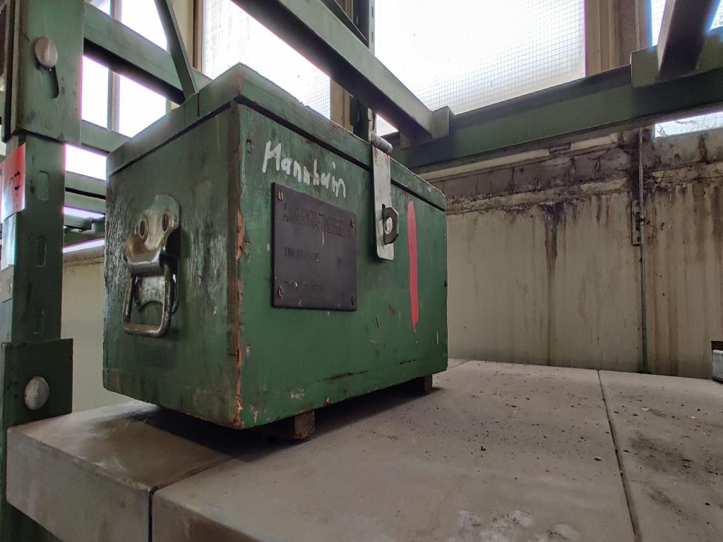 Equipamento mecânico/operacional de um estaleiro-32