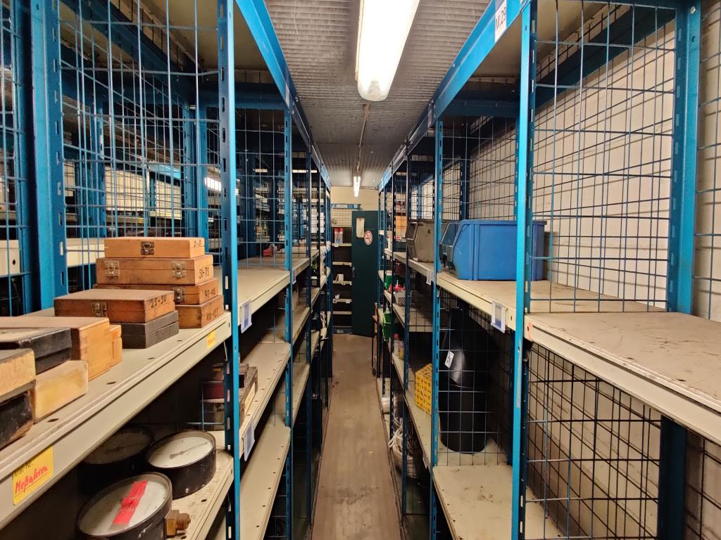 Equipamento mecânico/operacional de um estaleiro-7