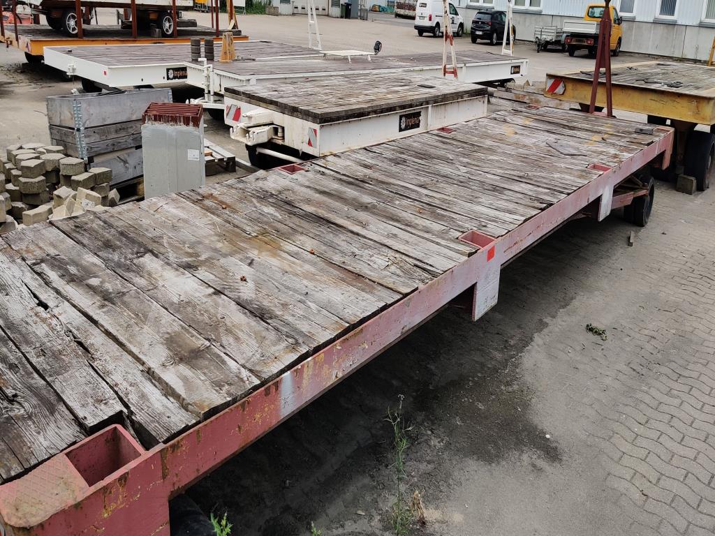 Equipamento mecânico/operacional de um estaleiro-3