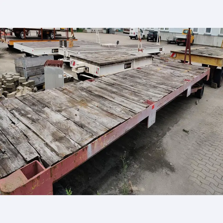 Wyposażenie mechaniczne/operacyjne placu budowy-3