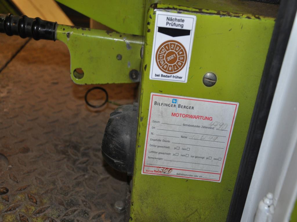 Equipamento mecânico/operacional de um estaleiro-7