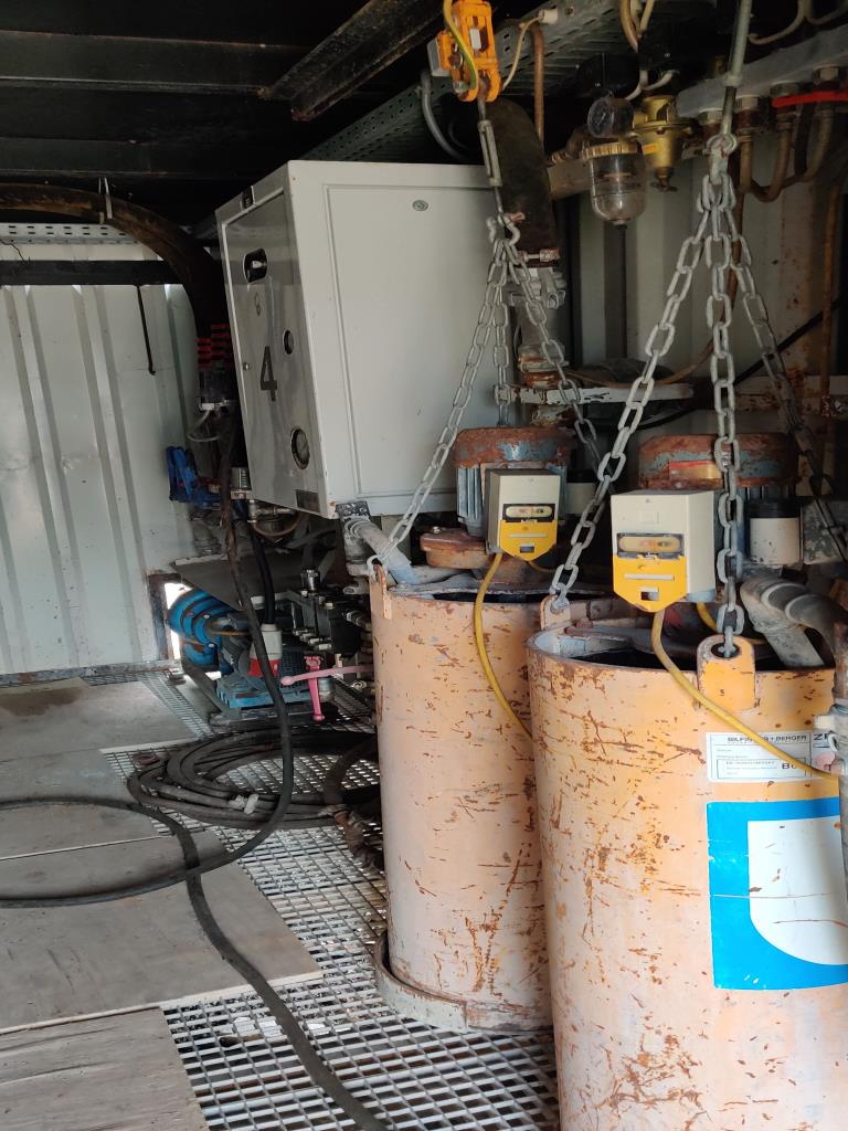 Equipamento mecânico/operacional de um estaleiro-10