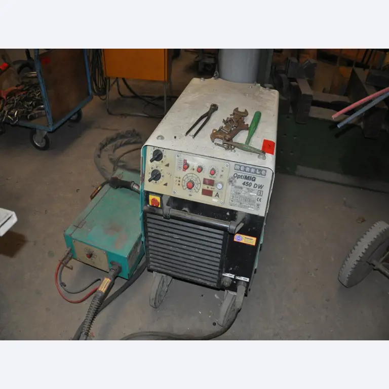 Mechanische/operationele uitrusting van een bouwwerf-1