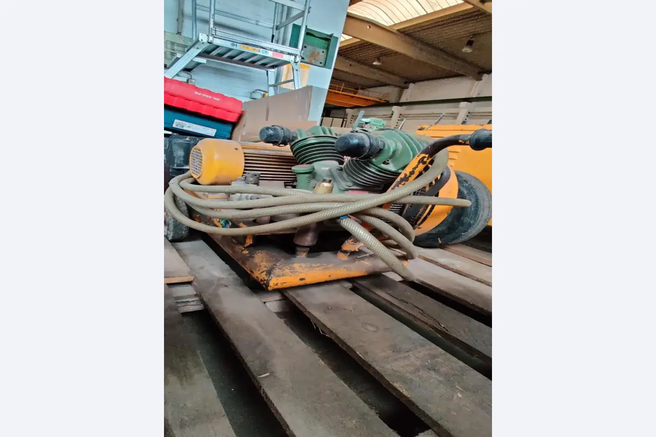 Mechanical/ operational equipment of a building yard-2