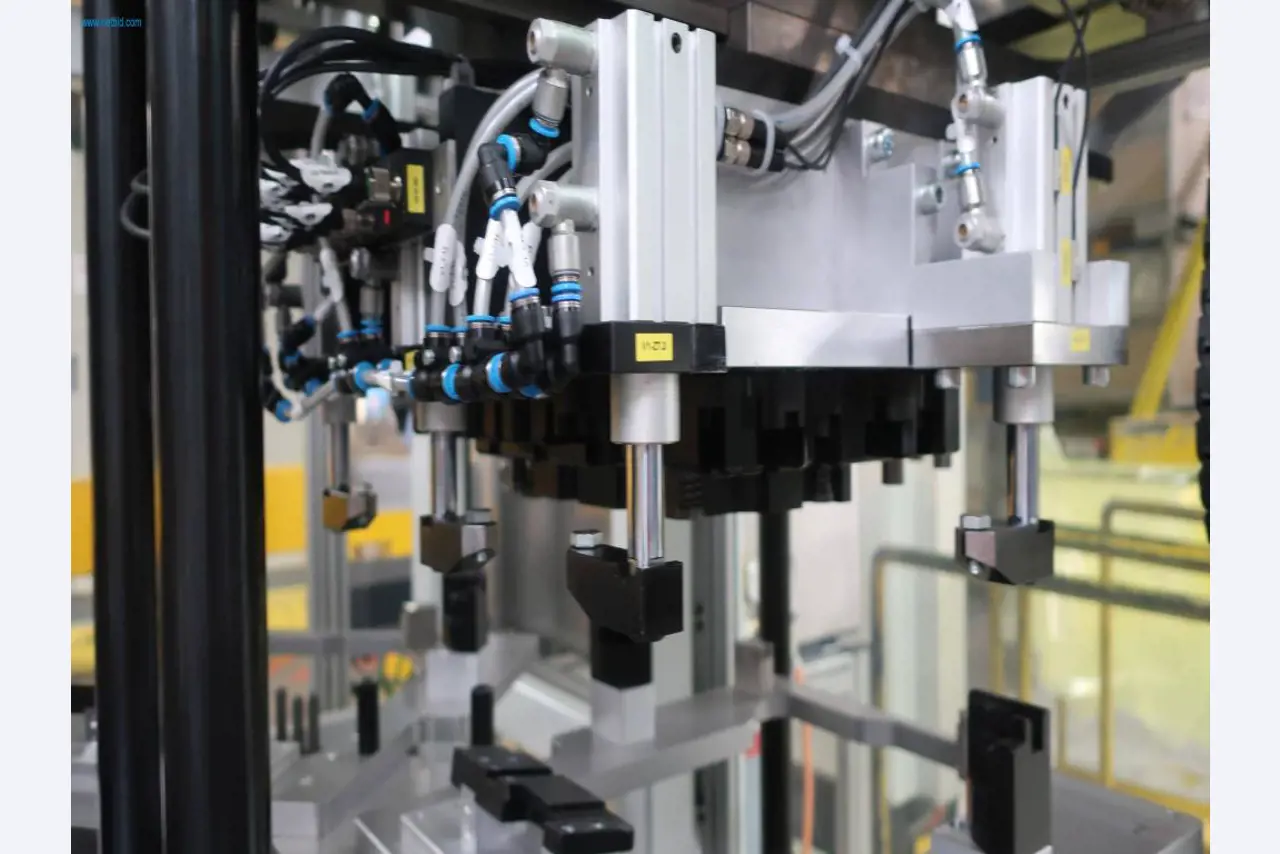 Maschinen zur mechanischen Bearbeitung, Prüfung, Reinigung und Handling von Aluminium-Druckgussteilen-13