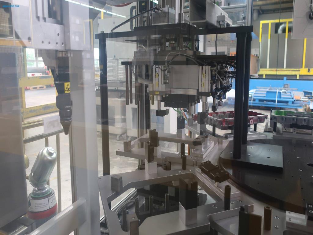 Máquinas para processamento mecânico, ensaio, limpeza e manuseamento de peças de alumínio fundido sob pressão-3