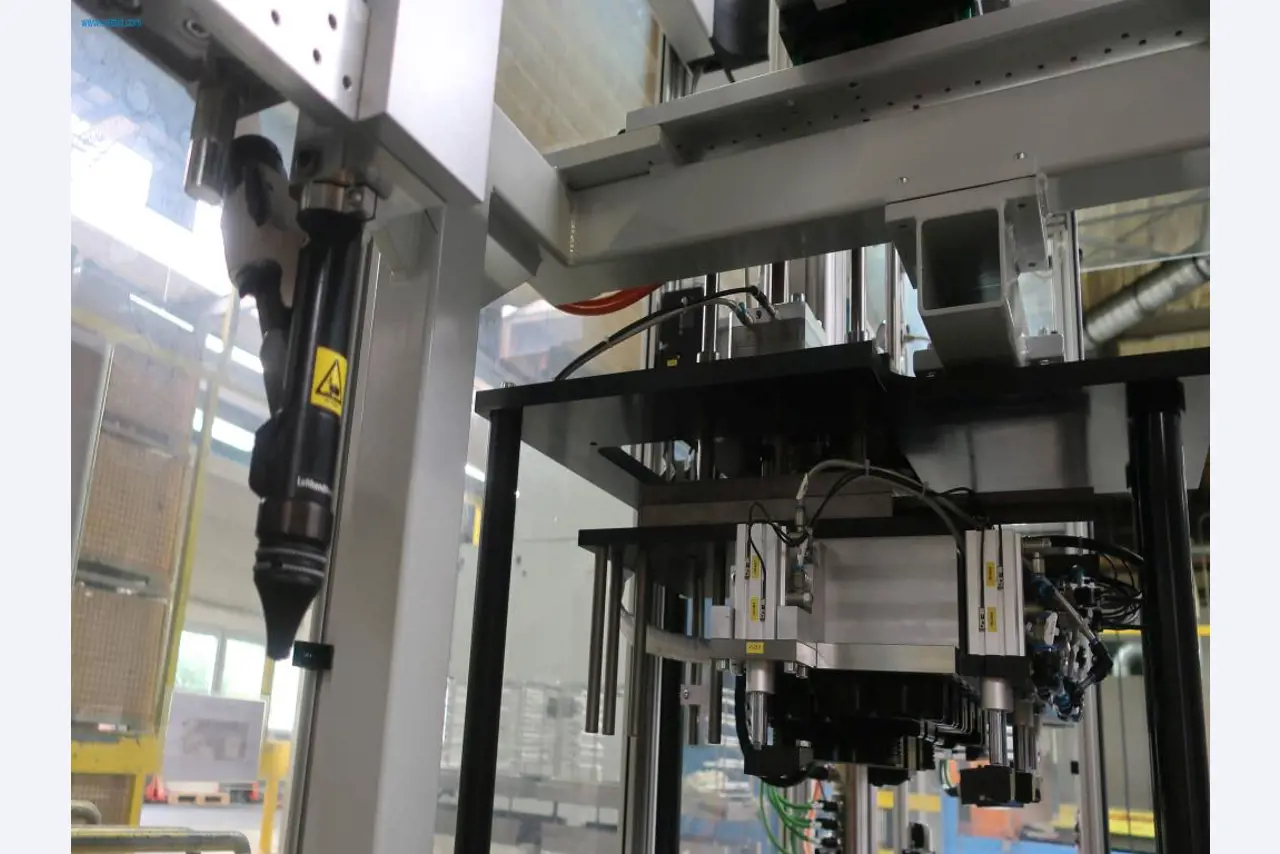 Maschinen zur mechanischen Bearbeitung, Prüfung, Reinigung und Handling von Aluminium-Druckgussteilen-7